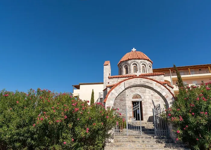 Myrina Beach Κολύμπια